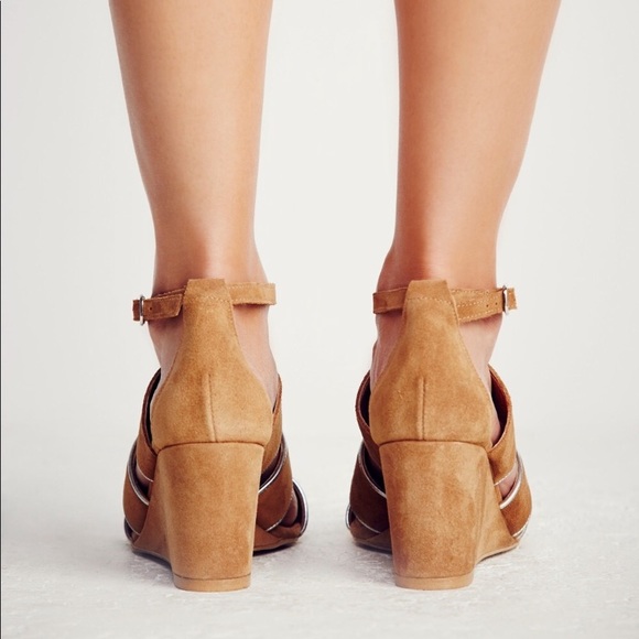 Free People Final Layer Wedges - Picture 3 of 12